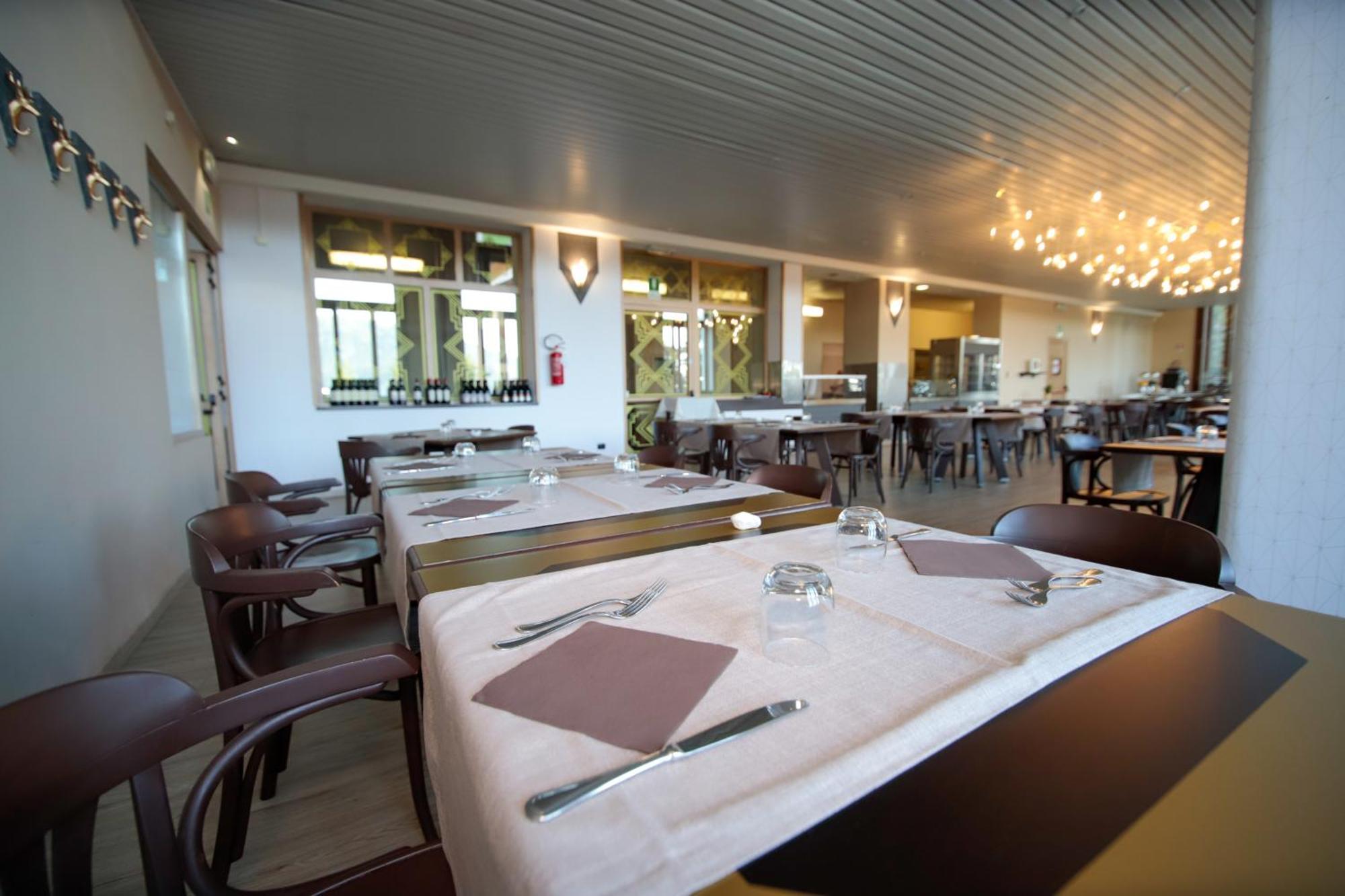 Pracatinat Hotel & Restaurant Fenestrelle Eksteriør bilde